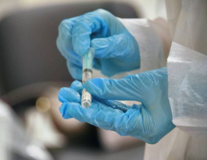 Губернатор Василий Орлов: «Мобильных пунктов вакцинации в Приамурье должно быть больше»